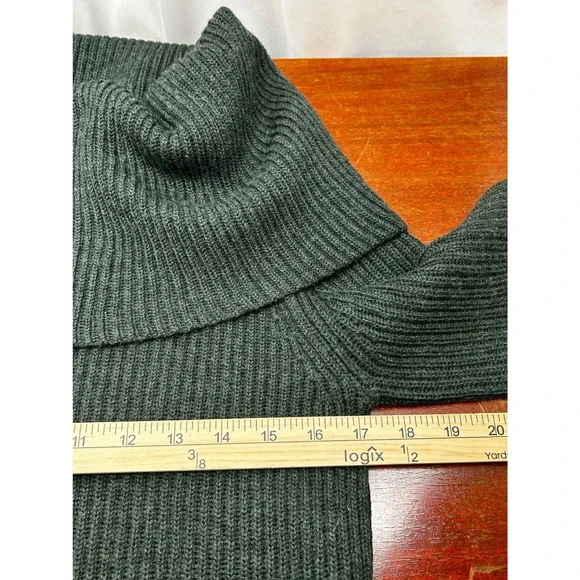 Banana Republic Green Cowl Neck Sweater - Picture 4 of 6